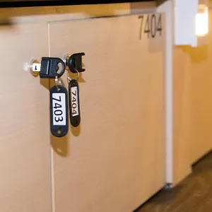 7 Wonders Boutique Capsule Hotel a capsule